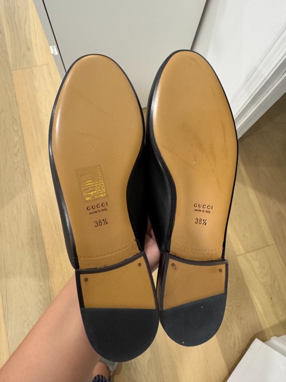 Never Worn Gucci Princetown Horsebit Leather Mule - Picture 4 of 4